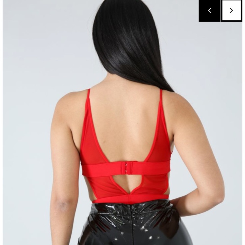 ❌SOLD❌Red caged sheer bodysuit - Picture 5 of 7